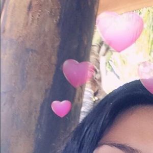 Meet your Posher, Victoria